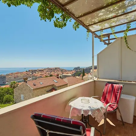 Apartamento Dalmatin *